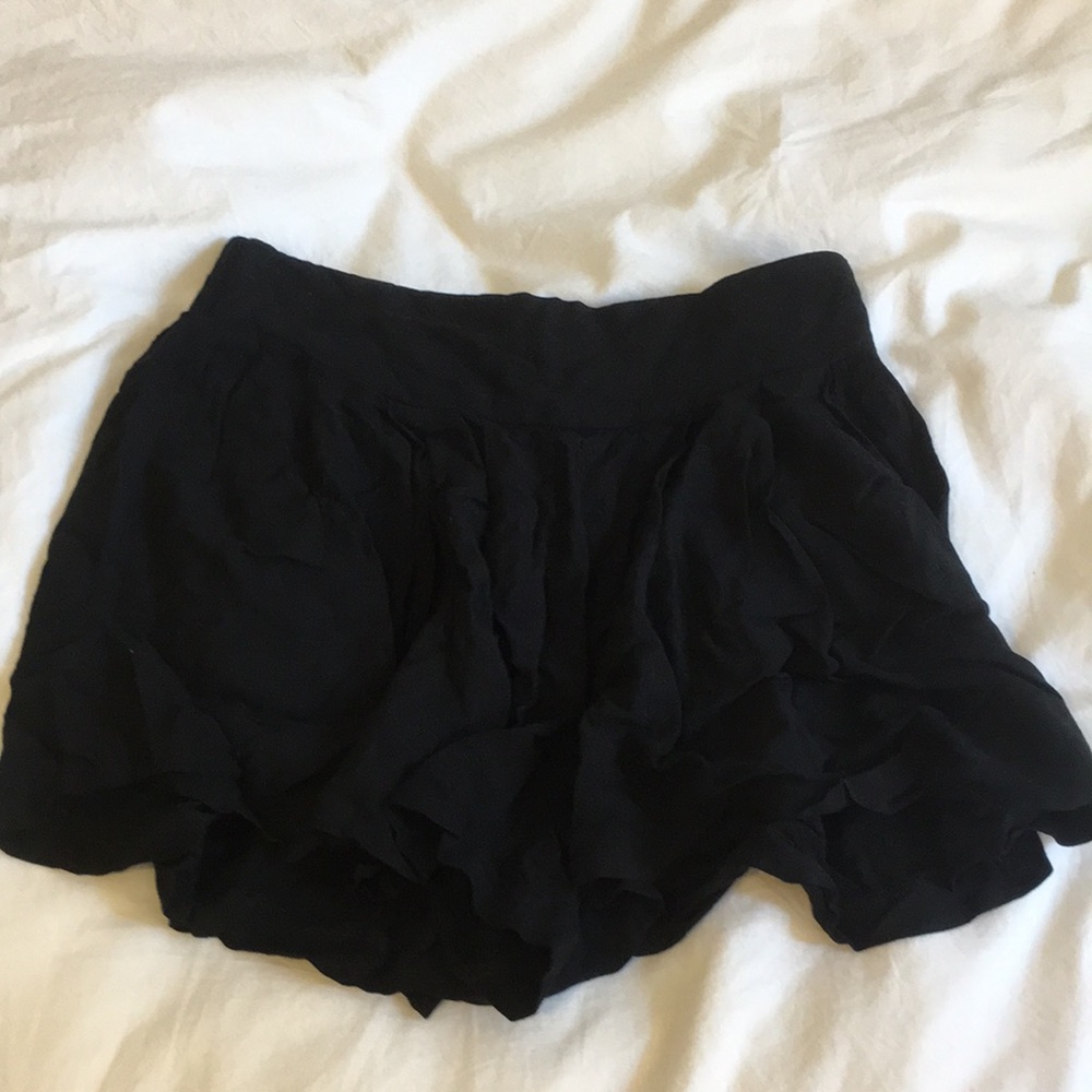 Black flowy stretchy shorts